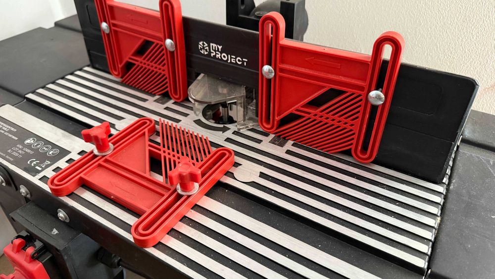 Оберфреза с маса "My Project"