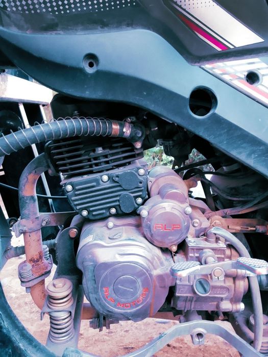 Motoroler idial  saytanyada baraka topadi olgan odam