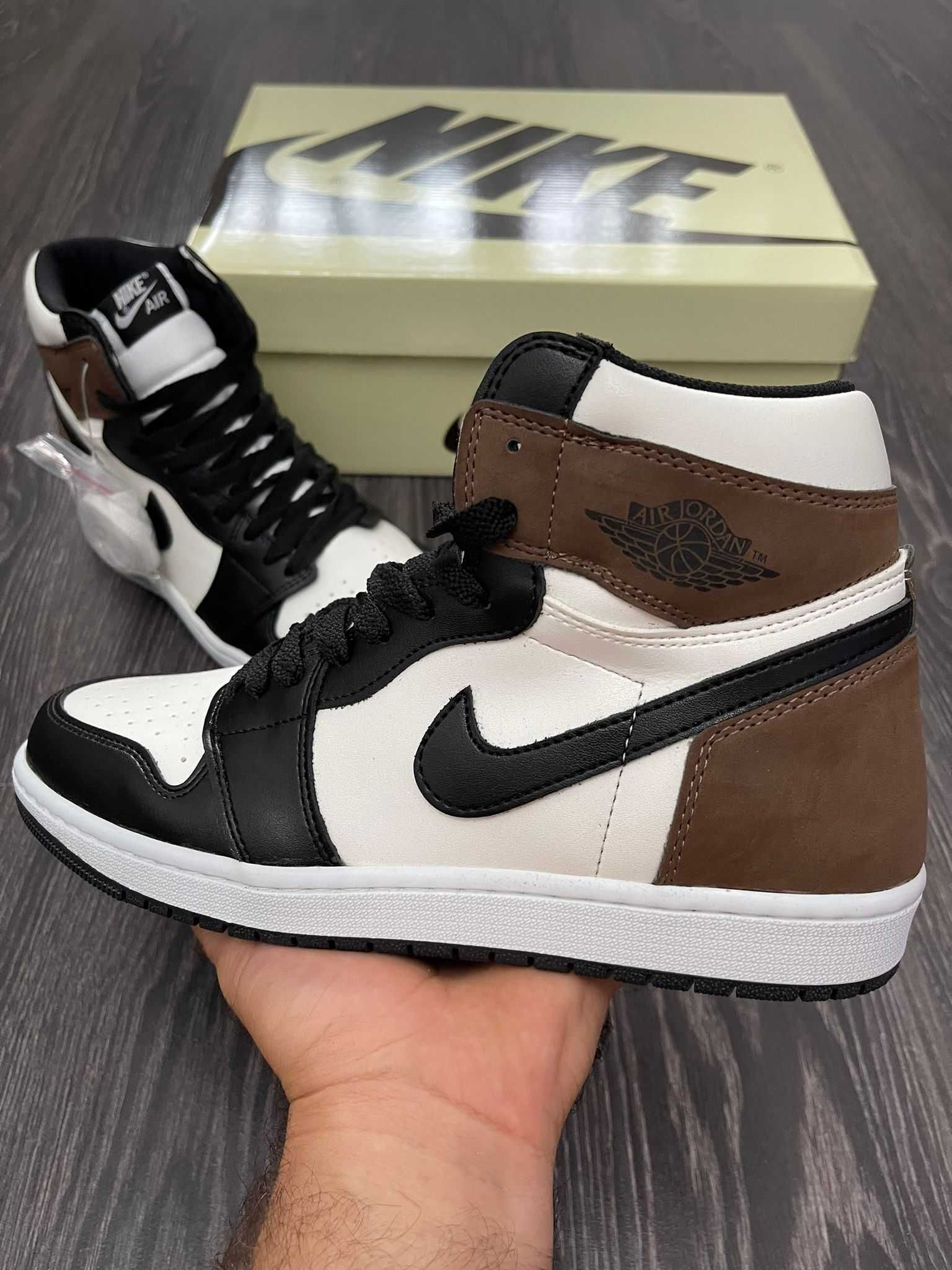 Jordan 1 Dark Mocha 36-45 (Livrare cu Verificare)