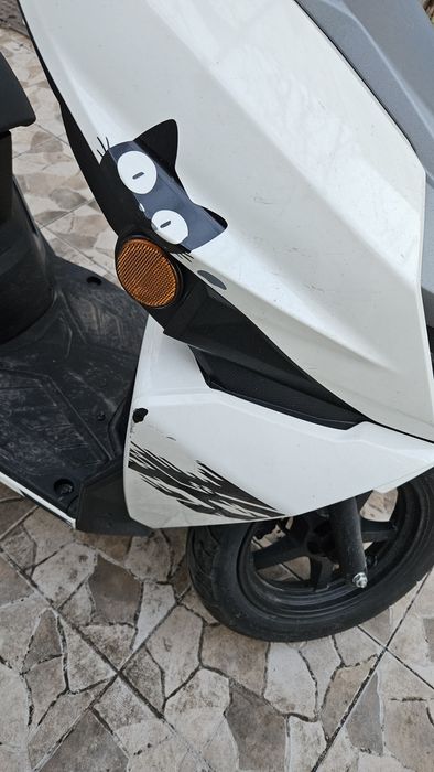 Vand scuter Suzuki Avenis 125 cmc