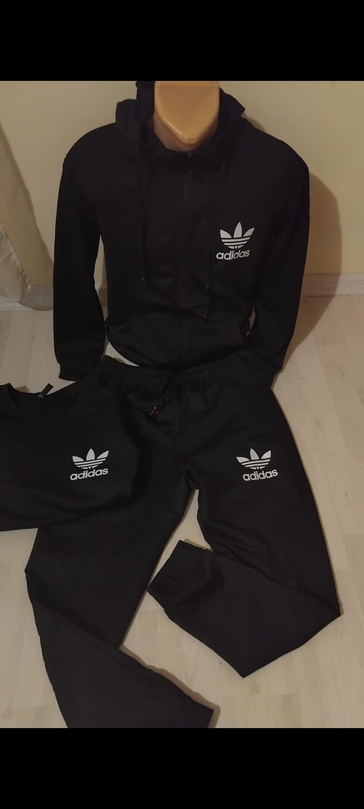 Oferta!  Treninguri barbati Adidas format din 3 piese.