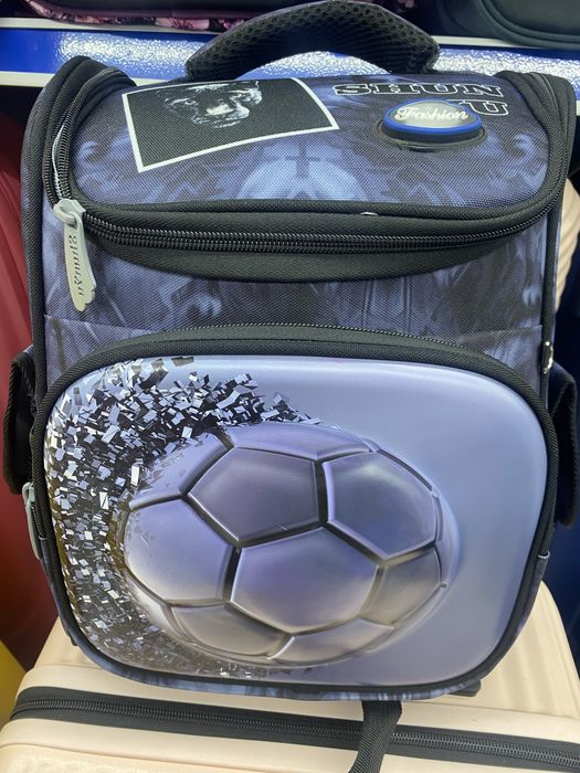 Школьный рюкзак для мальчика