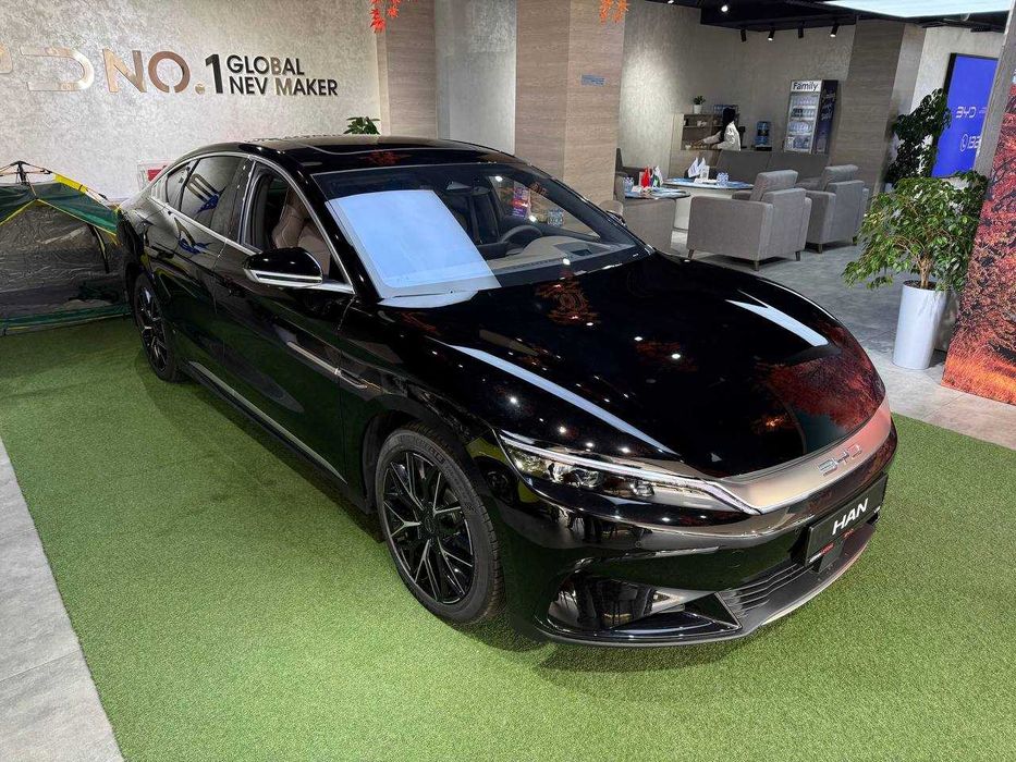 BYD Han EV 610 km AWD Flagship от официального дилера BYD 2025