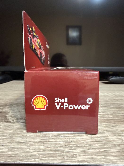 Shell- Ferrari 499P чисто нова