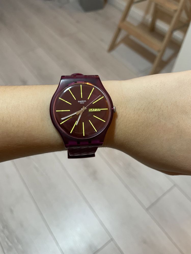 Часы swatch SUOR 709 winery