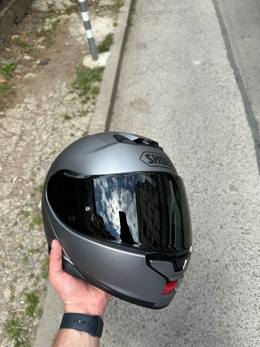 Shoei Neotec 3 - Herman Kardon