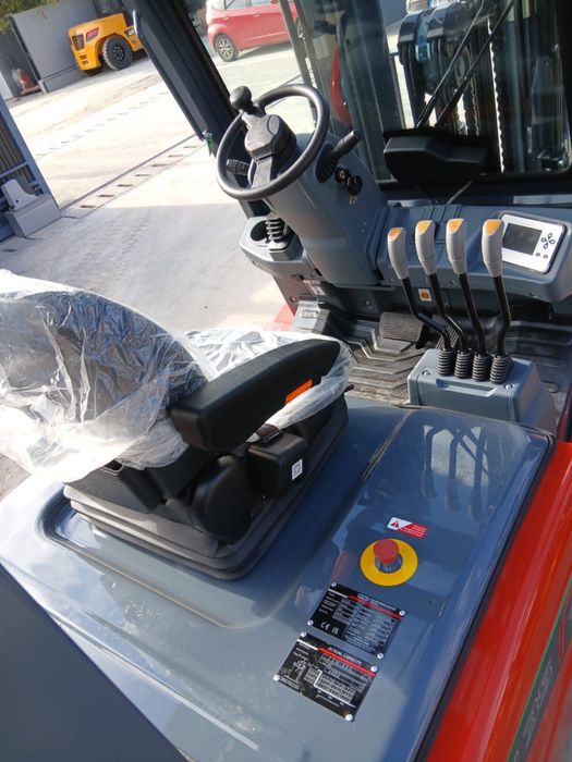 Stivuitor Electric 3.5 To Heli nu UN TOYOTA HANCGHA