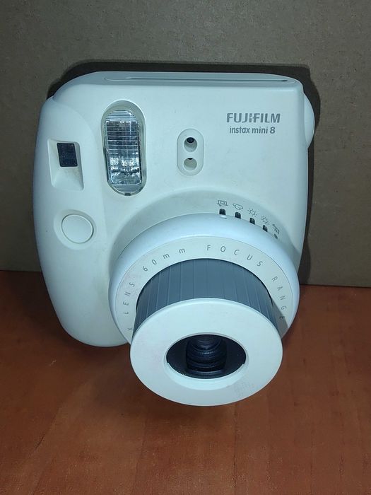 Aparat Camera foto Fujifilm Instax Mini 8