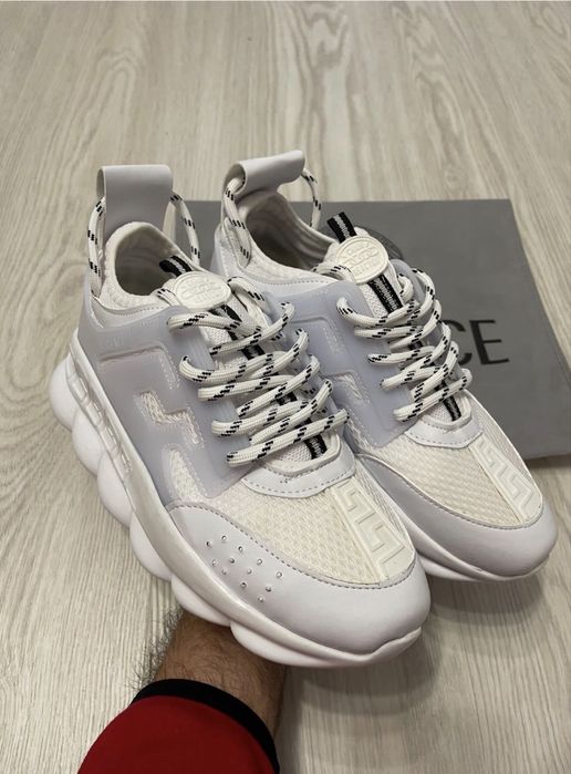 Versache chain reaction