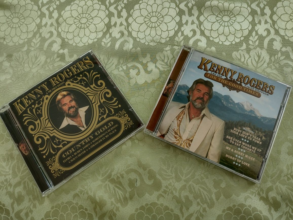Два броя CD Kenny Rogers