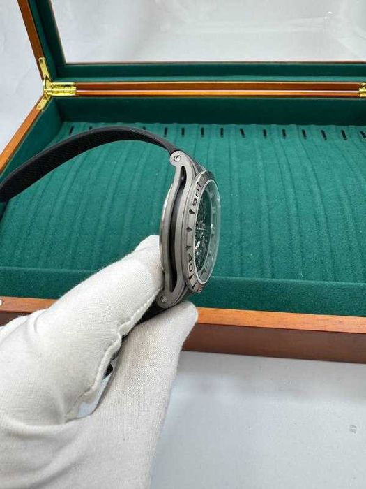 Roger Dubuis Excalibur Spider Skeleton Flying Tourbillon