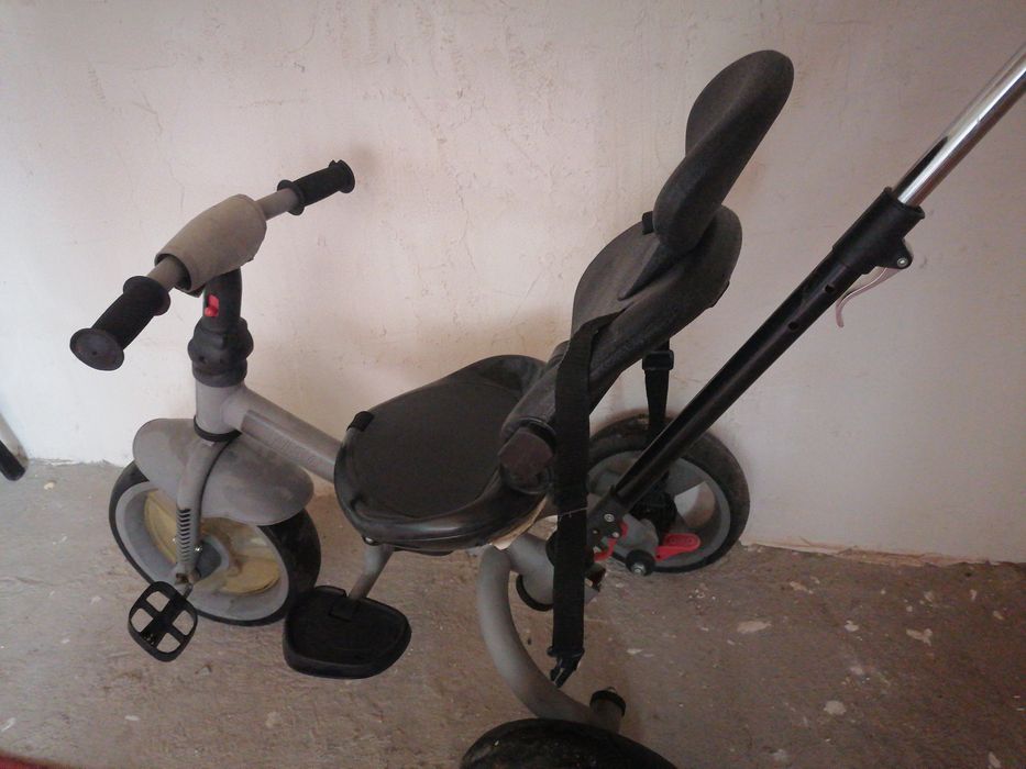 Детцка триколка здрава