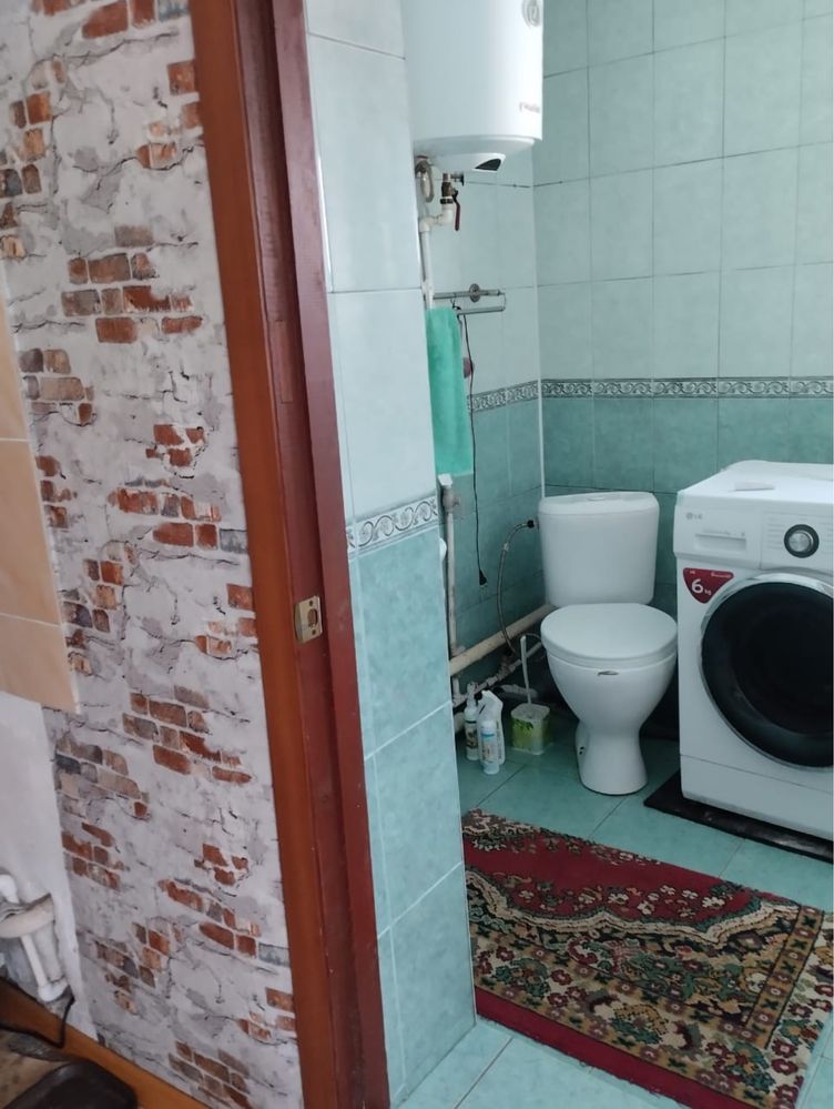 продается частный дом, в центре Красного Яра.