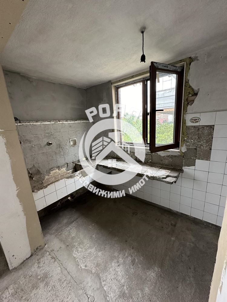 Продава се Къща в Стамболийски - 99 кв.м за 708 €/кв.м - Снимка #10