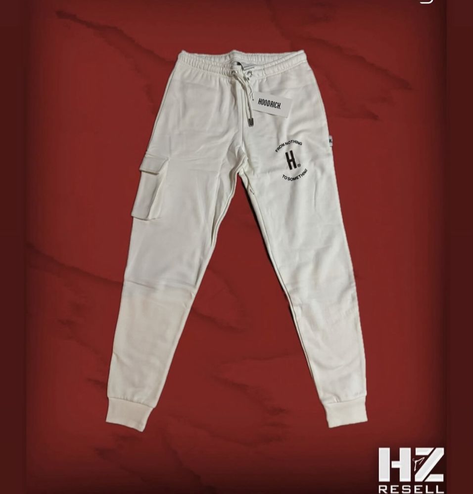 Pantaloni Hoodrich ( toate marimile disponibile )