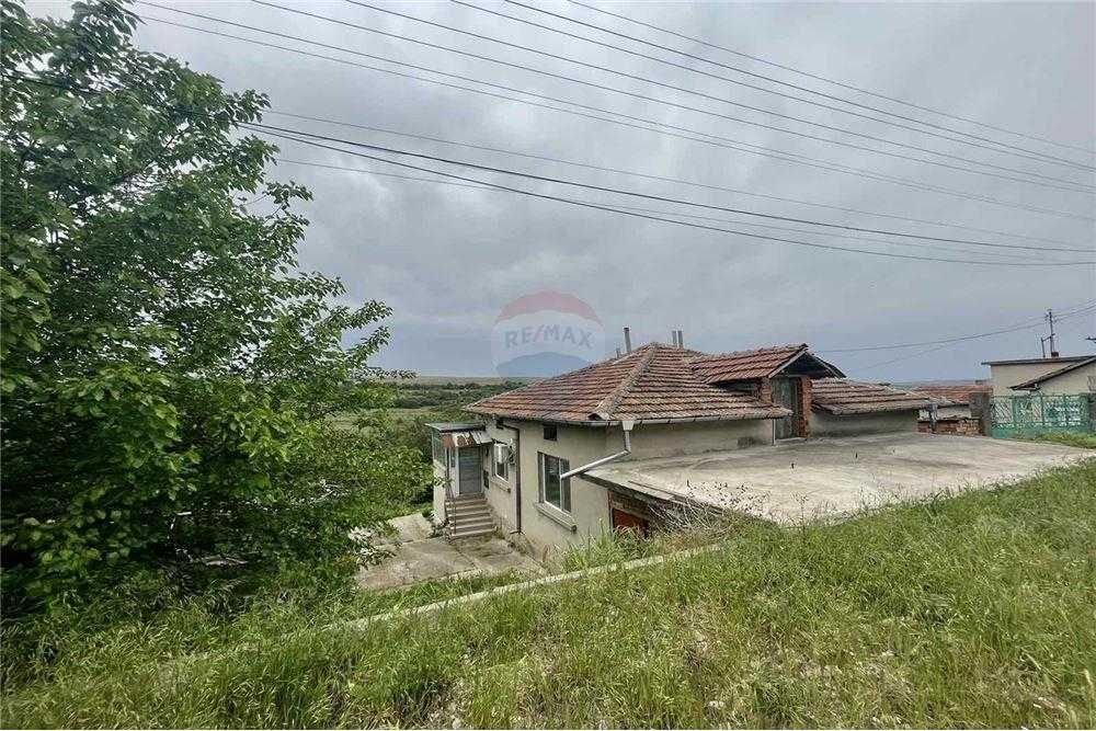 Продава се Къща в с. Ореш, Област Велико Търново - 95 кв.м за 200 €/кв.м - Снимка #2