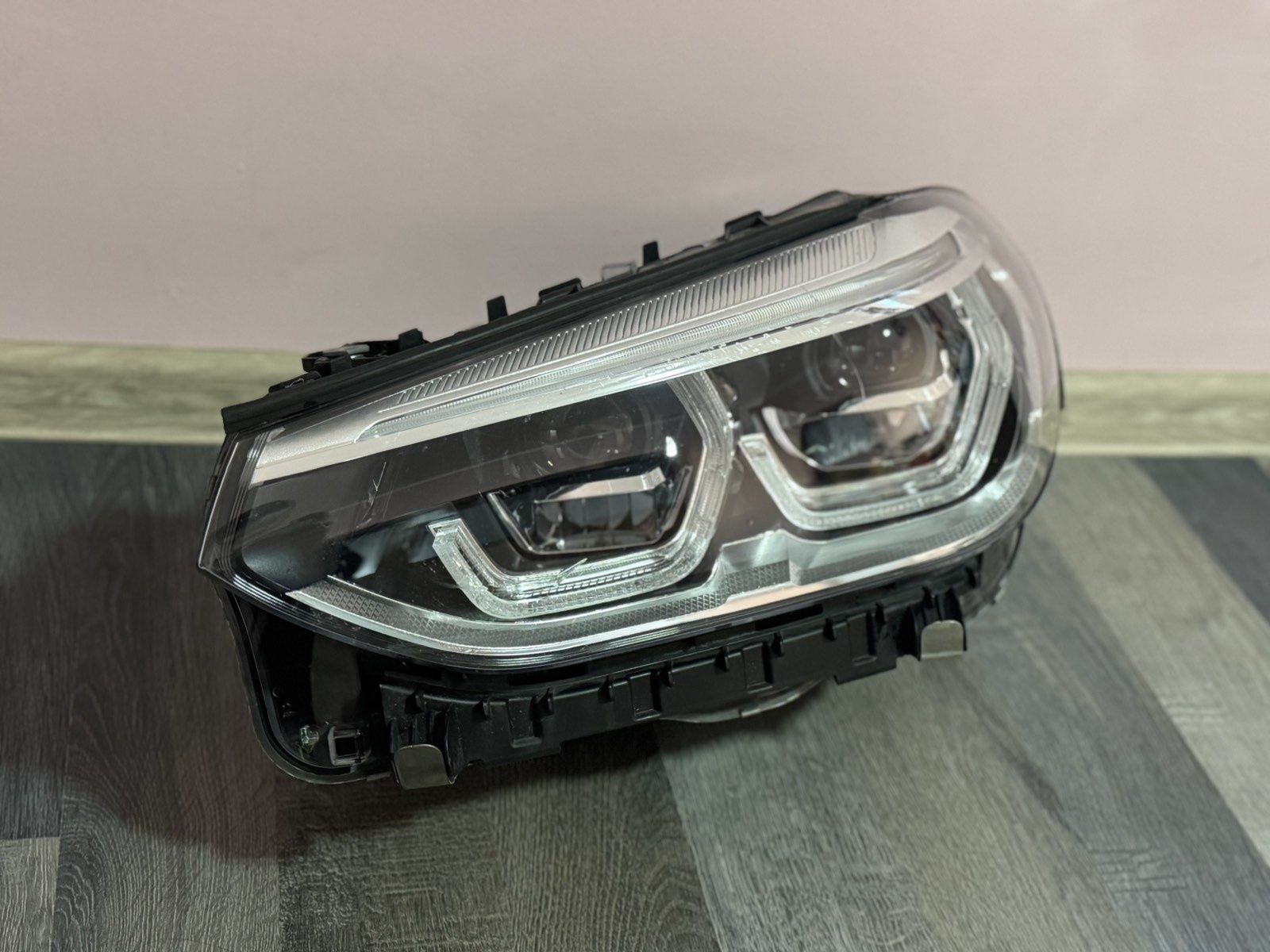 BMW Ляв Фар X3 G01 Adaptive Led.