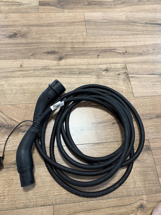 Cablu incarcare autoturisme electrice