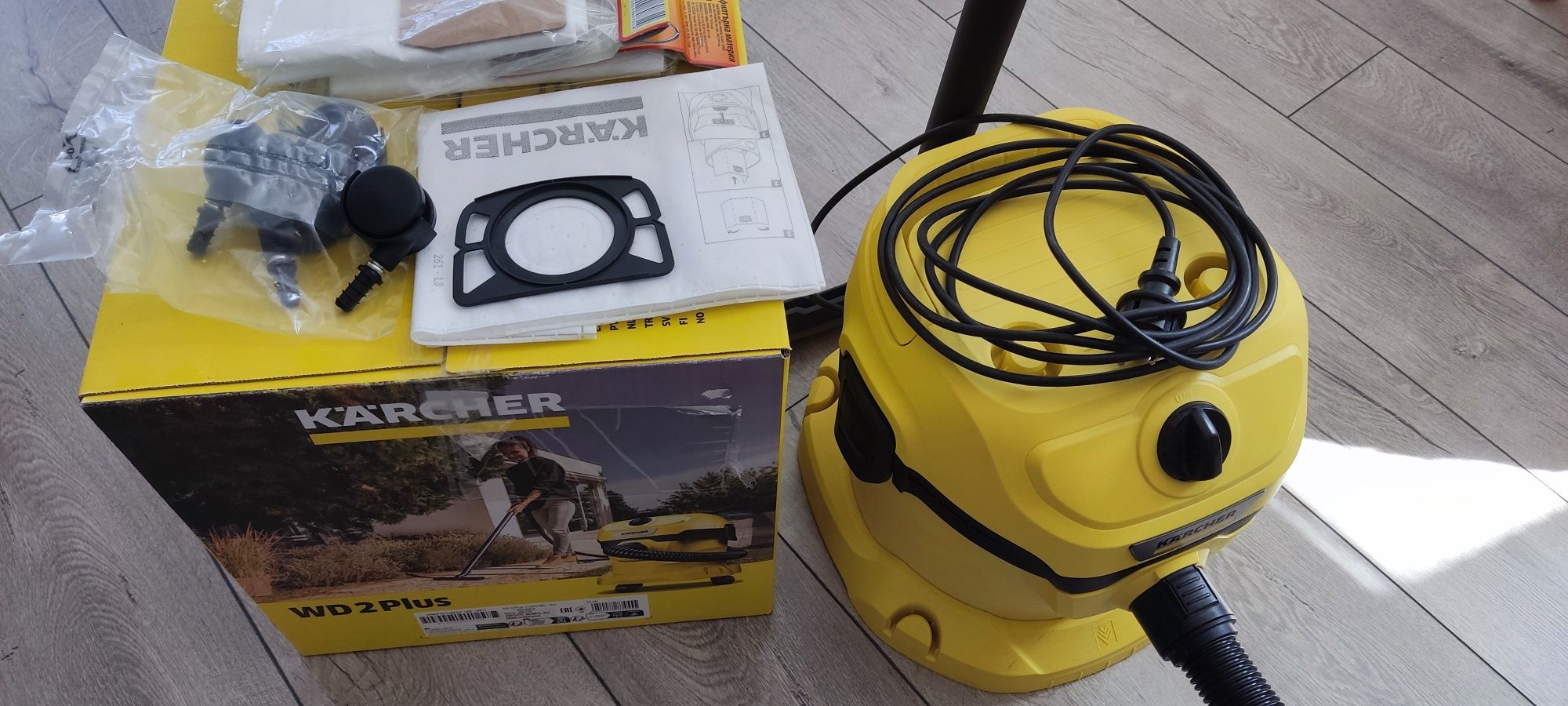 Прахосмукачка Karcher WD2 +