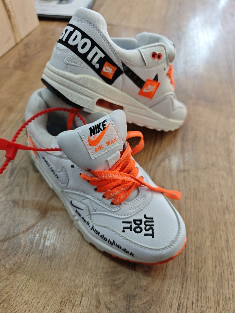 Продаются кроссовки Nike
