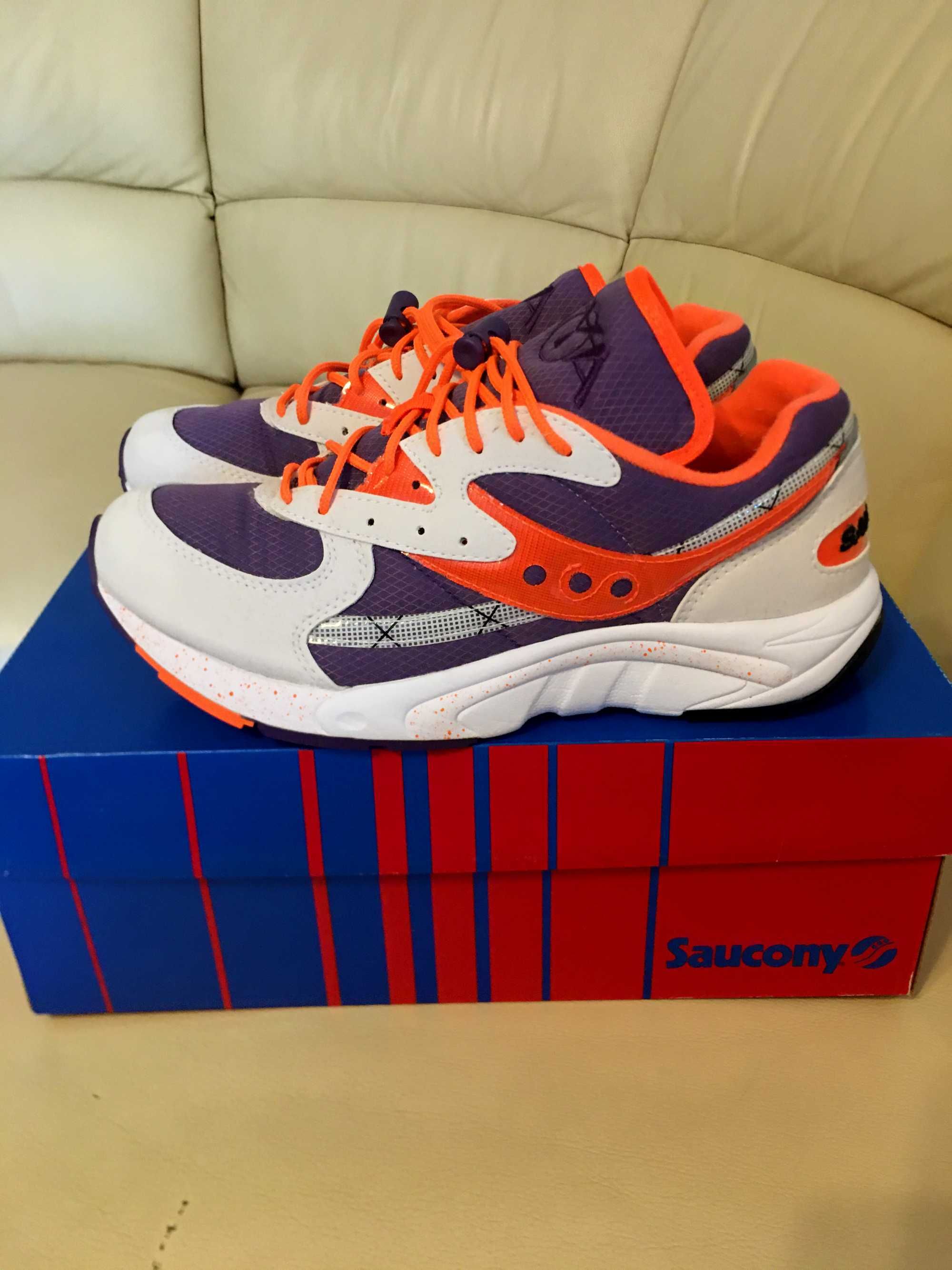 Saucony AYA Runner mărime 41 (26cm interior)