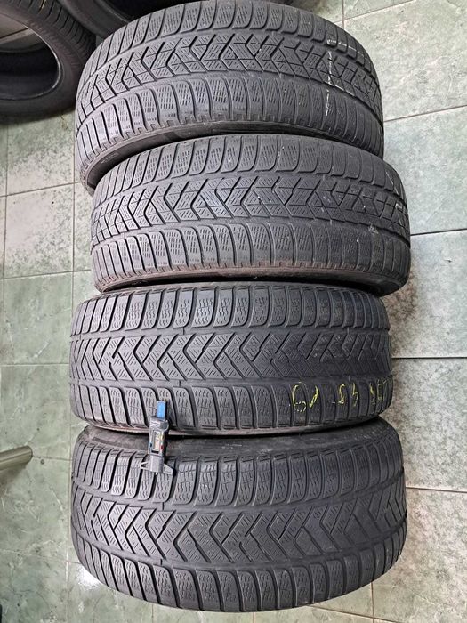 Set anvelope 255/45 R19 cu 235/50 R19 Pirelli