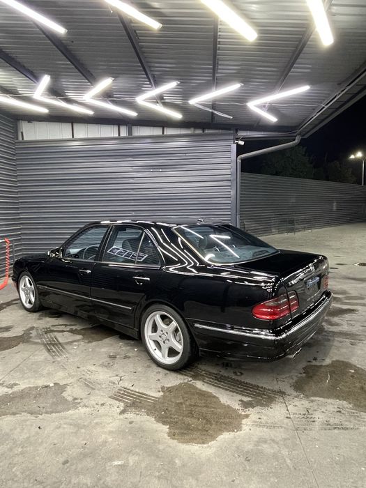Mercedes W210 e55 AMG