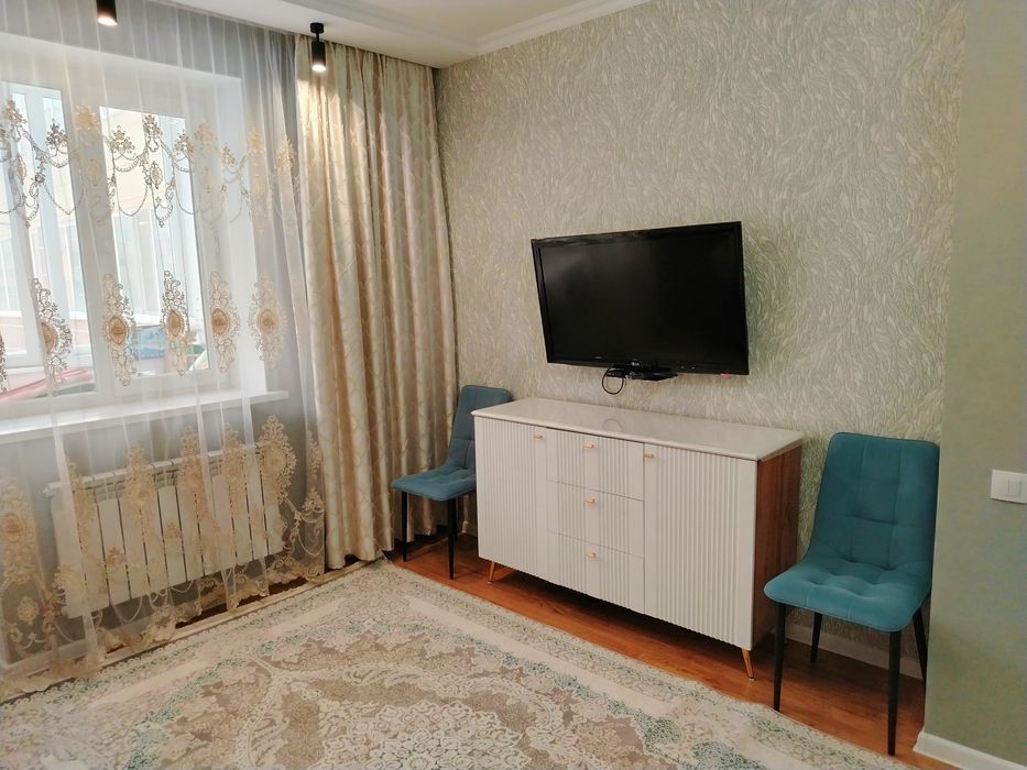 2 комнатная квартира с мебелью и техникой на 3 этаже кирпичный дом