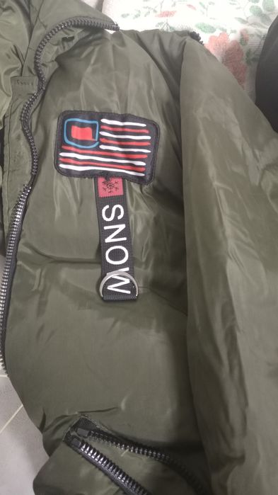 Отдам куртки бесплатно