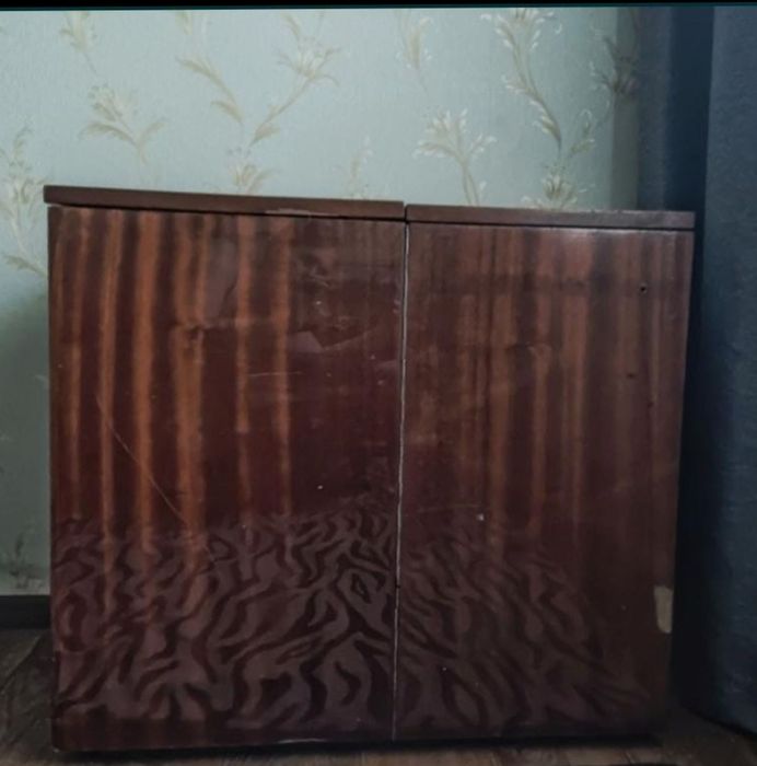 Тумба полированная