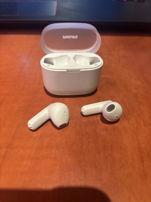 Слушалки Philips airpods