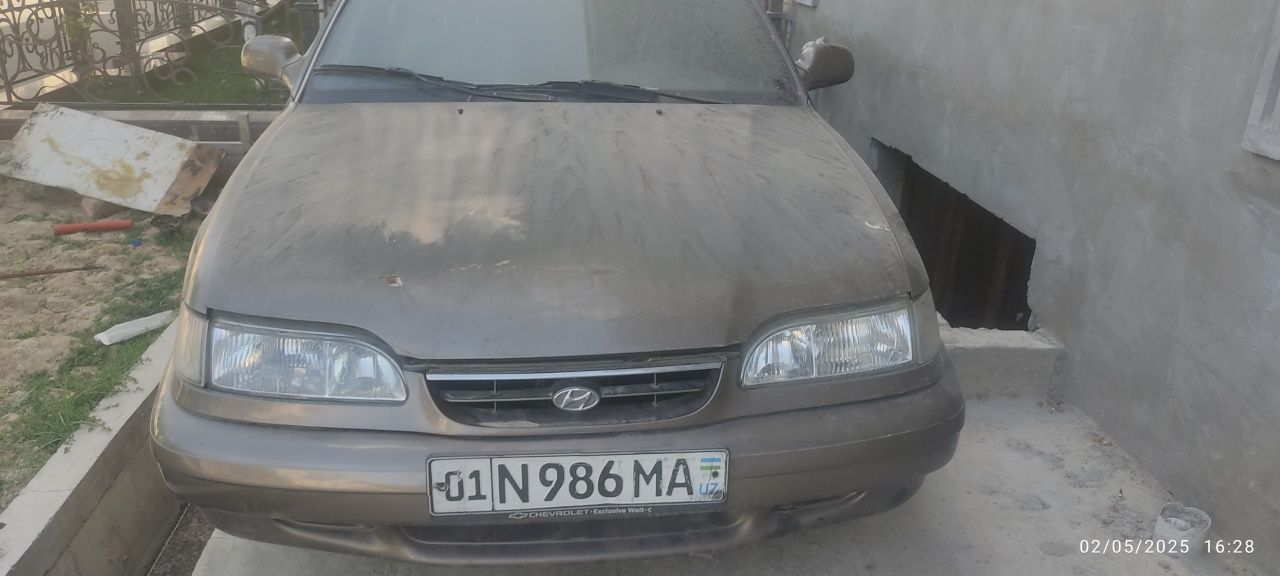 Hyundai sonata 2
