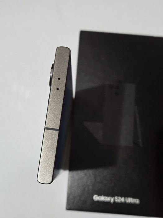 Vand/schimb Samsung S24 Ultra 256gb