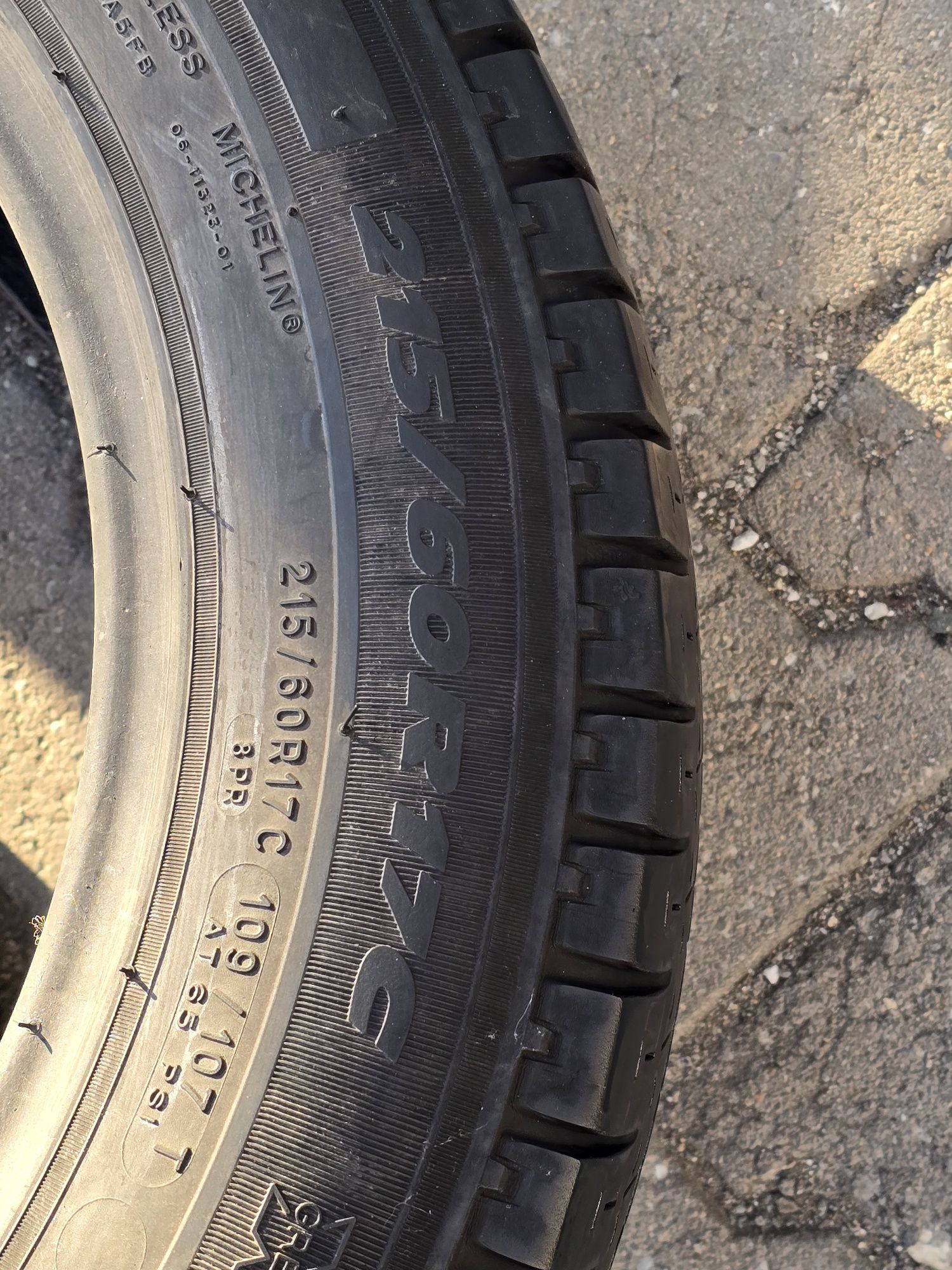 215 60 17c Michelin