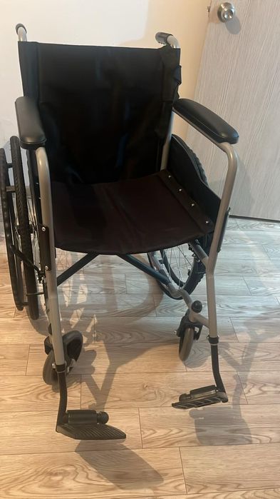 инвалидни коляска