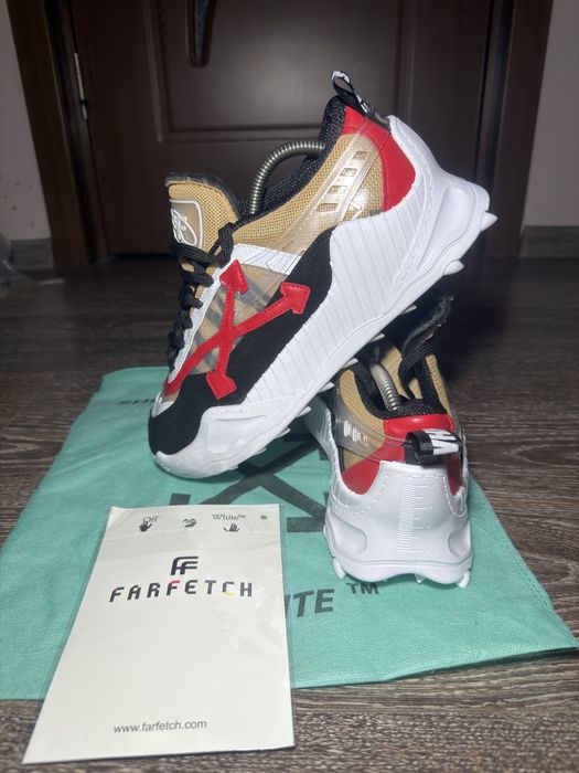 Adidasi Offwhite Odys