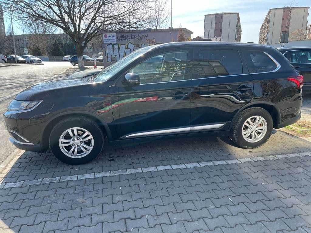 Vand Mitsubishi Outlander III 4WD 2017
