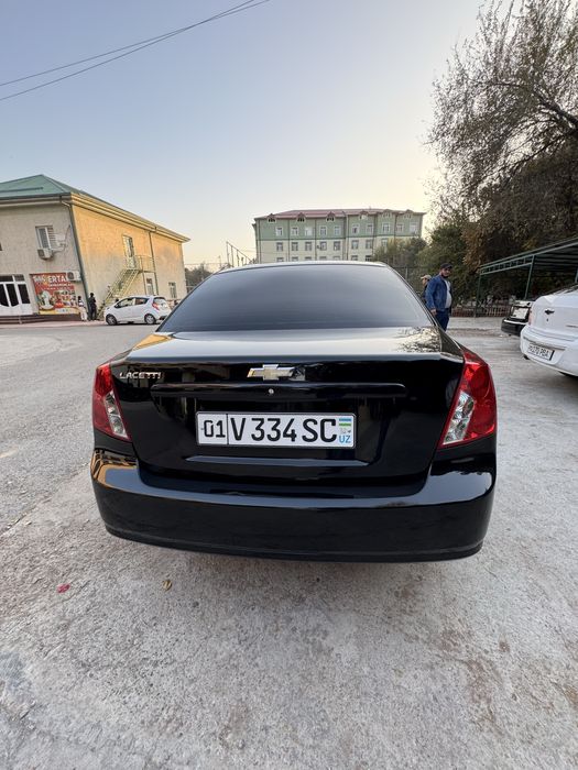 Jentra qora toza kraska  aftamat karobka