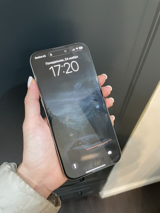 Срочно продам iPhone 16 pro max 256GB