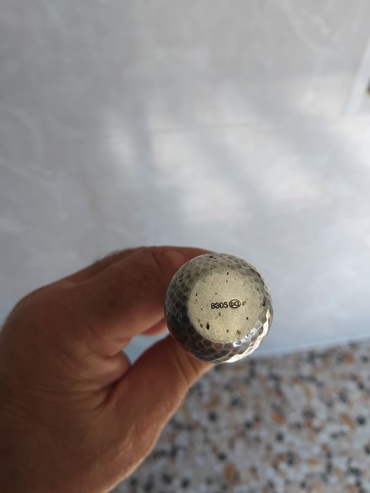 Superbe bastoane cu capul din argint și bronz.