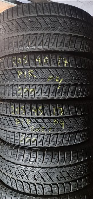 Anvelope 205 40 17 / 225 45 17