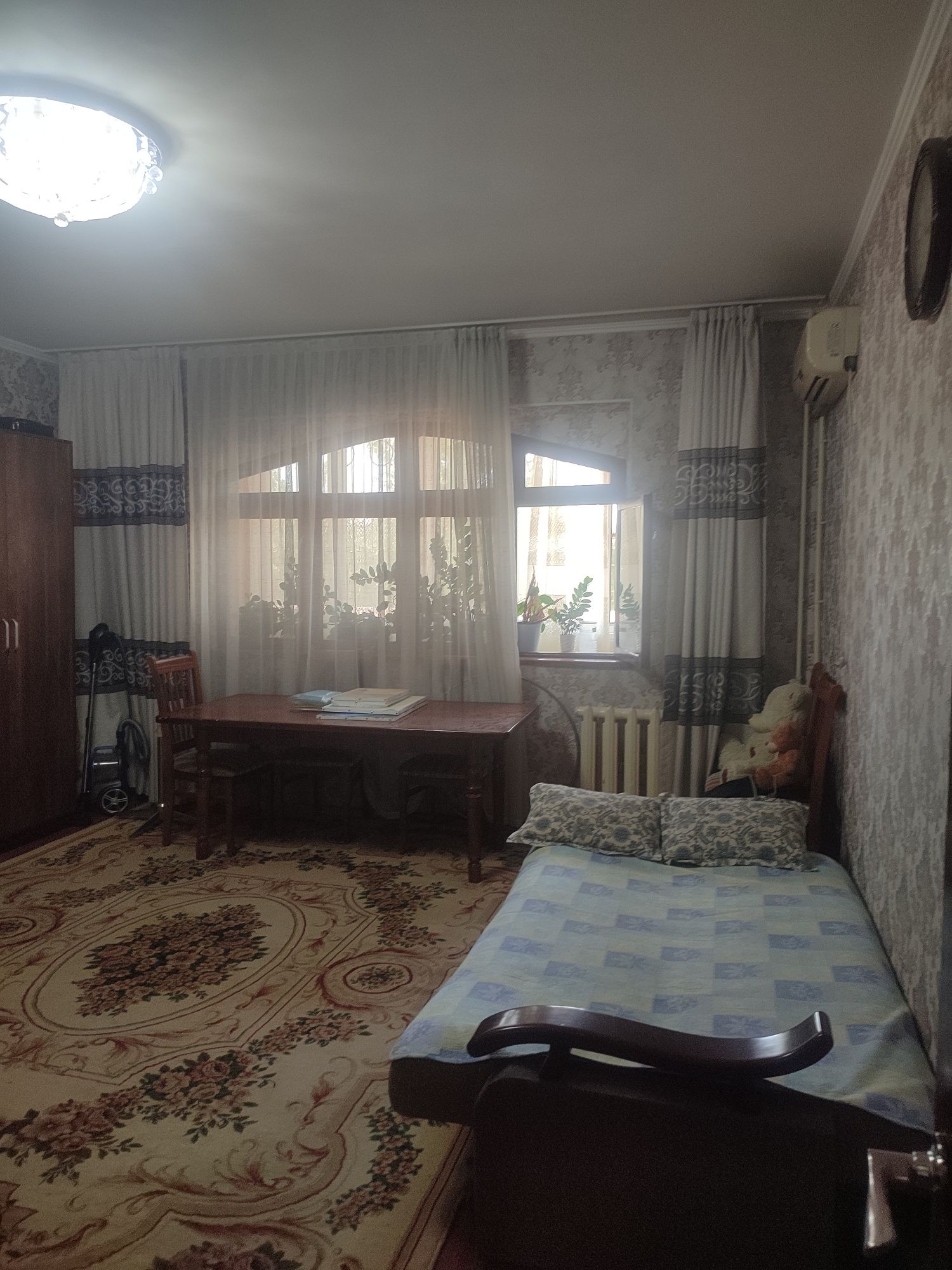 Продаю 3 комнатную квартиру Авиасозлар-1 Кадышева базар
