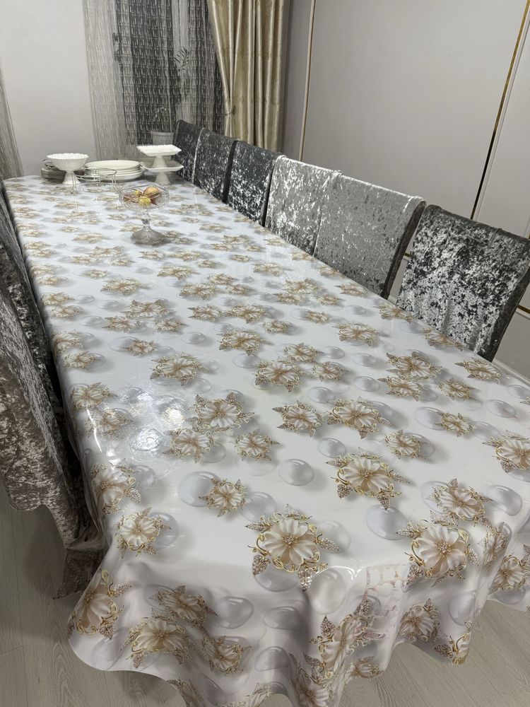 Продается стол со стульями