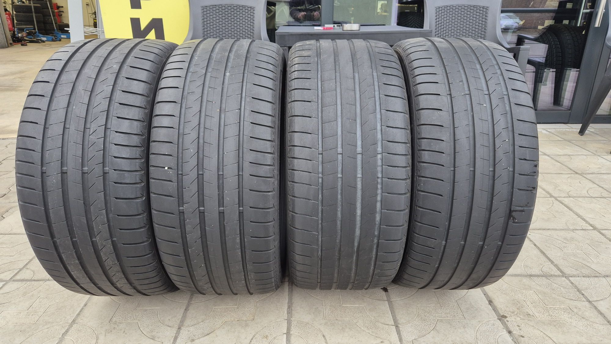 4бр.летни гуми 285/40/21 109 Н Bridgestone