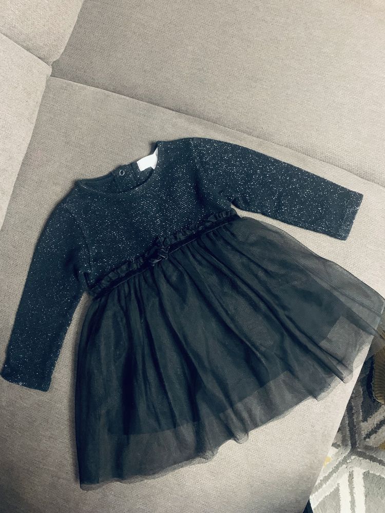 Рокля на Zara 12/18 месеца