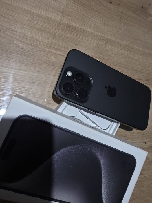 IPhone 15 pro 128 gb