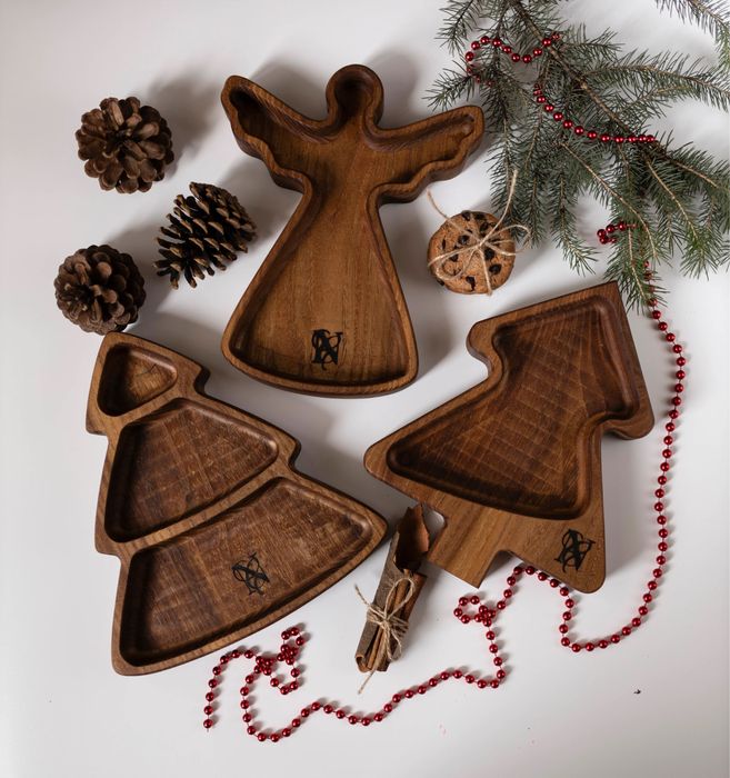 Доски разделочные из массива, столики винные, менажницы, шотницы