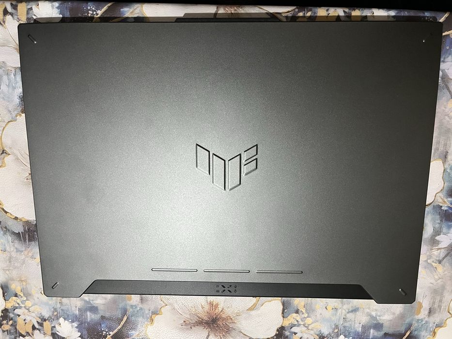 Asus Tuf gaming Full.