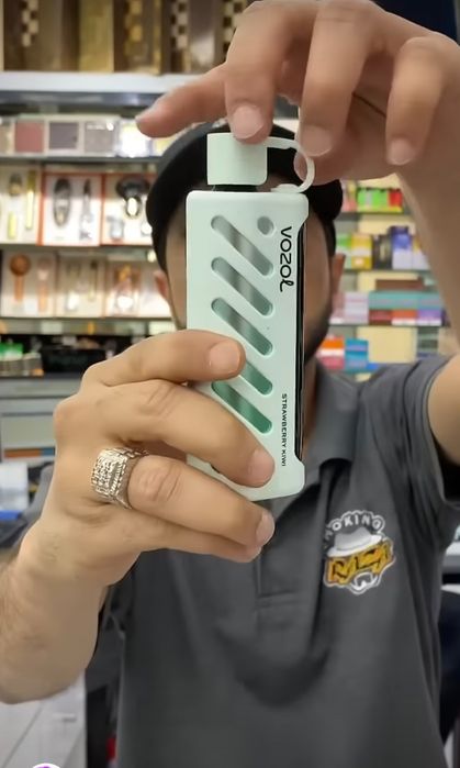 Vape 25.000 Puffs Vozol Original Narghilea Shisha Display Reincarcabil