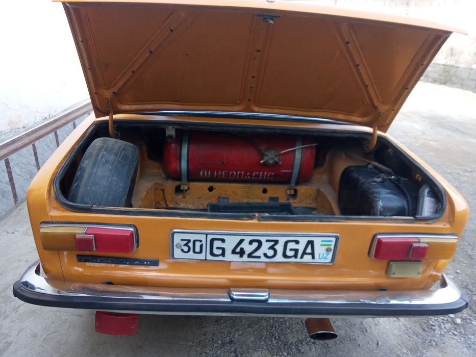 Прадаю машину ВАЗ 2011